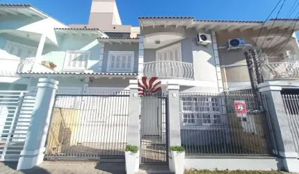 Casa com 2 quartos à venda na Rua Maria Agiova Ghilardi, 24, Centro, Canoas por R$ 739.000