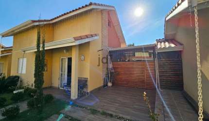 Casa Chalé em Dona Catarina, Mairinque/SP