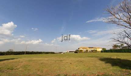 Terreno em Condomínio FAZENDA ALVORADA, Km 104 da Rodovia Castelo Branco.