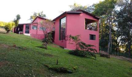 Chácara em Mairinque, Residencial Porta do Sol, ótima topografia, 4 dormitórios, piscina, laser para a família