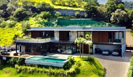Casa Alto Padrão em condominio de SÃO ROQUE-SP