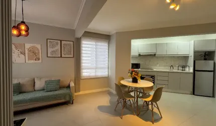 Apartamento com 2 quartos para alugar no Bigorrilho