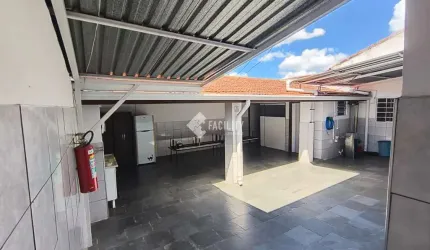 Casa comercial à venda na Rua Durval Faria Sobrinho, 477, Jardim Carlos Lourenço, Campinas, 220 m2 por R$ 480.000