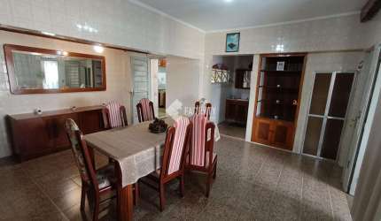 Casa com 3 quartos à venda na Rua Pindamonhangaba, 535, Chácara da Barra, Campinas, 230 m2 por R$ 798.000