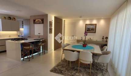 Apartamento com 3 quartos para alugar na Rua Maria Monteiro, 1060, Cambuí, Campinas, 114 m2 por R$ 14.000