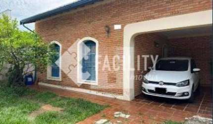 Casa com 3 quartos à venda na Avenida Lafayete Arruda Camargo, 569, Parque São Quirino, Campinas, 219 m2 por R$ 830.000