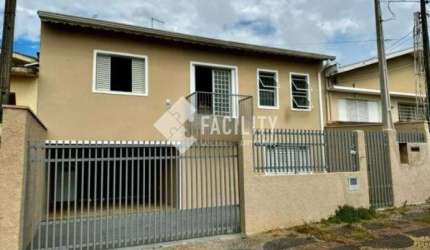 Casa com 3 quartos à venda na Luiza Rodella Brandini, 135, Vila São José, Valinhos, 180 m2 por R$ 700.000