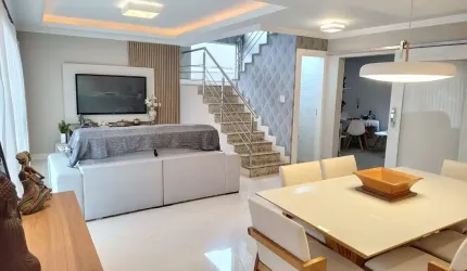 CASA CONDOMINIO-03 QUARTOS-230M²