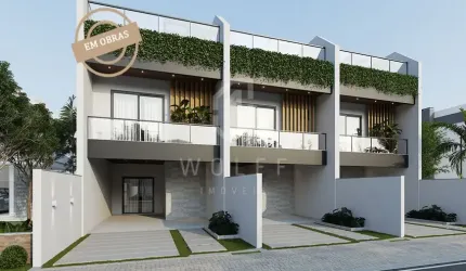 Sobrado Triplex com 03 dormitórios, no bairro Itacolomi - Balneário Piçarras - SC
