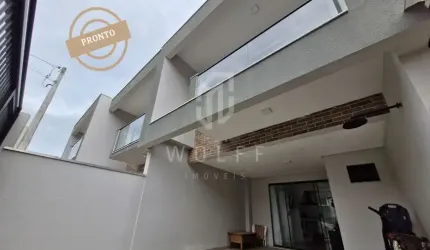 Sobrado Mobiliado com Ótimo Padrão de Acabamento, 2 suítes, 84 m², Centro - Balneário Piçarras - SC