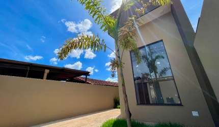 Casa 3 quartos a venda no Afonso Pena