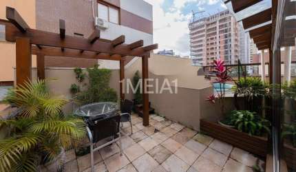 Cobertura com 3 quartos para alugar na Avenida Guaporé, 419, Petrópolis, Porto Alegre por R$ 9.500