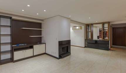 Apartamento com 3 quartos para alugar na Rua Sinimbú, 145, Petrópolis, Porto Alegre por R$ 7.250