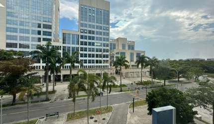 Sala comercial de 27m² totalmente mobiliada e montada, pronta para o seu negócio!mercial