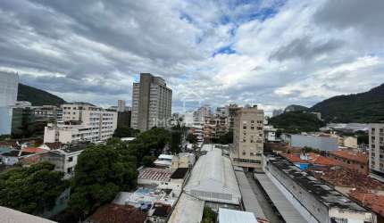 Cobertura Botafogo 3 quartos reformada