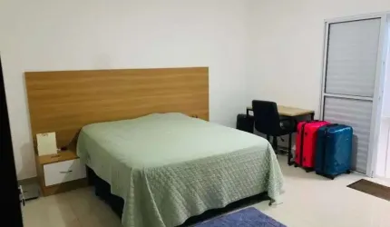 Casa à Venda em Parque São Paulo, Embu Guaçu, SP