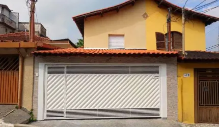 Sobrado para venda com 154 metros quadrados com 2 quartos em Cidade Domitila - São Paulo - SP