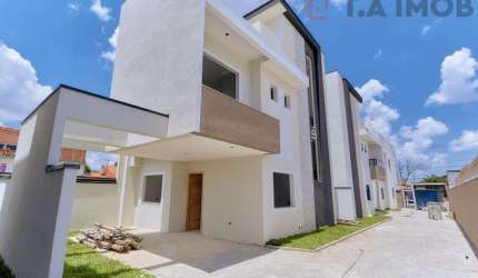 Sobrado para Venda em Curitiba, Bairro Alto, 3 dormitórios, 1 suíte, 3 banheiros, 2 vagas