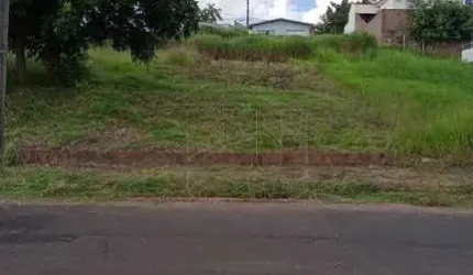 Terreno Residencial em Senador Salgado Filho  -  Marília por R$ 300.000