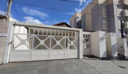 Casa em Fragata  -  Marília por R$ 950.000