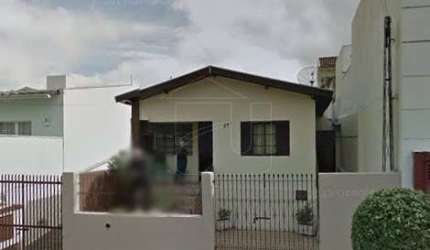Casa em Fragata  -  Marília por R$ 200.000