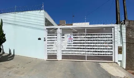 Casa em Costa e Silva - Marília, SP