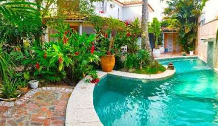 Casa com 03 Quartos à Venda, 206 m² - Itaipu - Niterói/RJ.