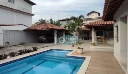 Casa com 3 Quartos à Venda em Itaipu - Niterói/RJ.