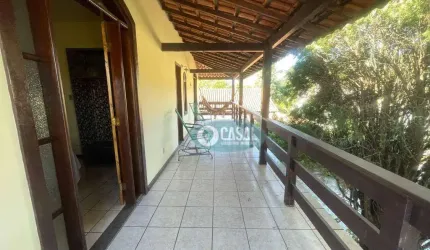 Casa com 5 Quartos, sendo 2 suítes,  em Itaipu - Niterói/RJ!.