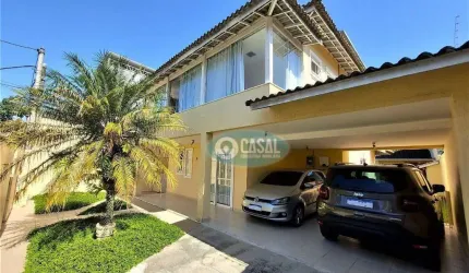 Casa em Piratininga com 03 Quartos Suítes, Churrasqueira e Quintalzão.