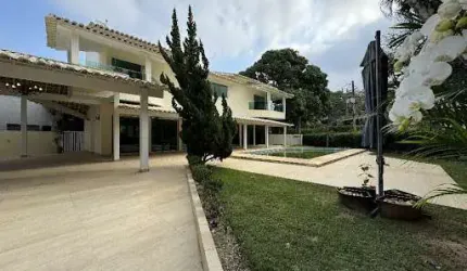 Casa em Condomínio com 03 Suítes, Piscina e Churrasqueira em Piratininga - Niterói/RJ