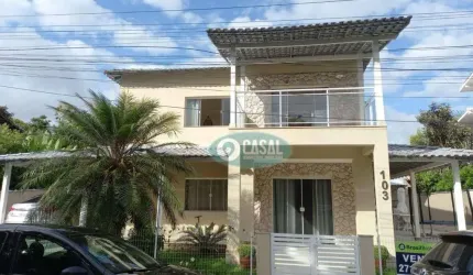 Casa em Condomínio em Várzea das Moças com 04 Quartos, Piscina e Churrasqueira.