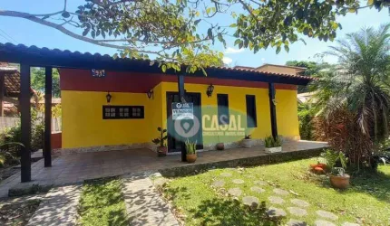 Casa Linear em Condomínio com 03 Quartos, Piscina e Churrasqueira em Várzea das Moças - Niterói/RJ.