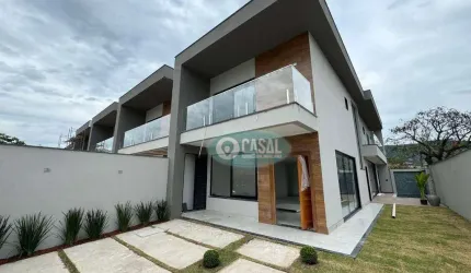 Casa no Maravista com 03 Suítes, Piscina e Varandão Gourmet