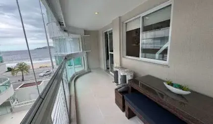 Apartamento Frente Mar em Piratininga com 02 Quartos e Varandão.