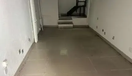 Loja à Venda com 80 m² em Piratininga - Niterói/RJ.