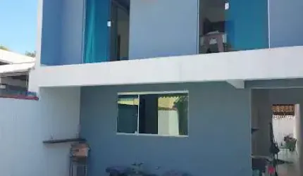 Casa com 03 Quartos à Venda em Piratininga - Niterói/RJ.