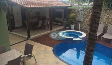 Casa em Condomínio com 03 Quartos com Piscina, Sauna e Churrasqueira - Badú - Niterói/RJ.
