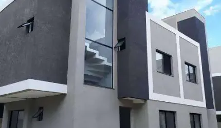 Sobrado para Venda em Curitiba, Uberaba, 3 dormitórios, 1 suíte, 3 banheiros, 2 vagas