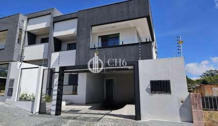 Sobrado em Uvaranas de Alto Padrão