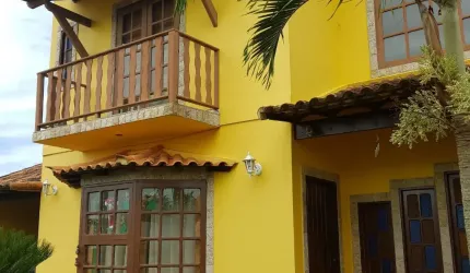 Casa maravilhosa disponível dentro de condomínio com praia em Unamar - Cabo Frio.