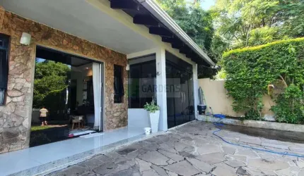 Casa Plana Frente Leste, com 128, m² Terreno com 516, m² Canudos, NH