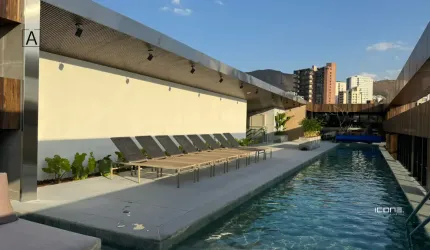 Area Privativa com 134m² de Area Externa + 03 Vagas Livres
