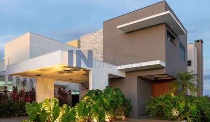 Casa a venda no condomínio Bosque dos Jatobás, em Jundiaí SP, 3 suítes, escritório, piscina aquecida, área gourmet, closet, 4 vagas.
