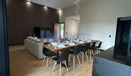 Casa de Condomínio de Alto Padrão à Venda em Jundiaí-SP, Jardim Celeste - 3 Quartos, Suíte, 2 Salas, 208,86 m² - Imperdível!