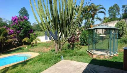 Casa de Condomínio à Venda em Itupeva-SP, no Bairro Nova Era: 5 Quartos, 2 Suítes, 2 Salas, 5 Banheiros, 8 Vagas, 520,99m².