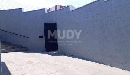 Casa à venda no Jardim Monte Verde, com 3 dorms sendo 1 suíte, em terreno de 332m² - Indaiatuba SP