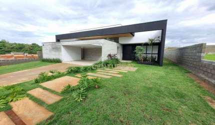Casa Bethânia com 3 dormitórios à venda, 233 m² por R$ 2.350.000 - Village Ipanema 2 - Araçoiaba da Serra/SP