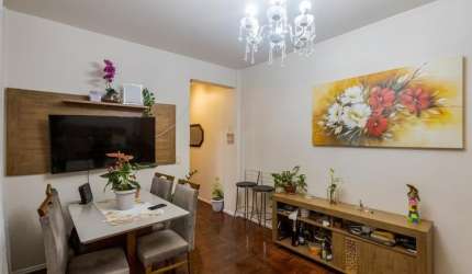 Apartamento à Venda no Centro Histórico, 2 Quartos