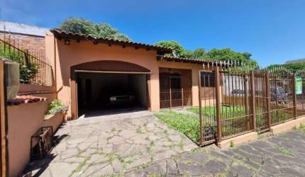 Casa Térrea no Bairro Nonoai, Porto Alegre